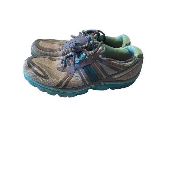 Brooks Womens Gray Pure Cadence Lace-Up Athletic Running Shoes Size 9.5 - Picture 1 of 9